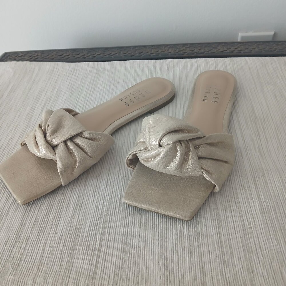 Journee Collection Dianah Sandals - Picture 3 of 8
